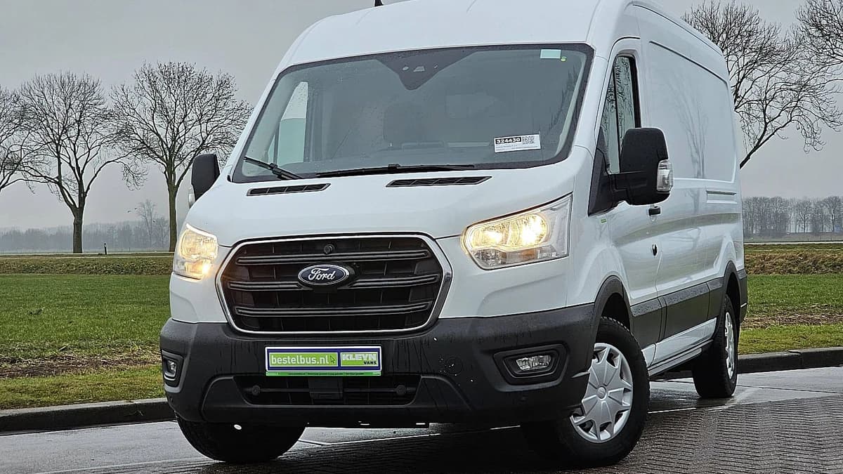 Ford Transit — foto 1