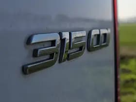 Mercedes-Benz Sprinter thumbnail 17