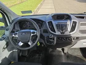 Ford Transit thumbnail 7