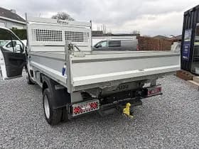 Ford Transit thumbnail 5