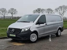 Mercedes-Benz Vito thumbnail 2