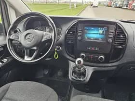 Mercedes-Benz Vito thumbnail 7