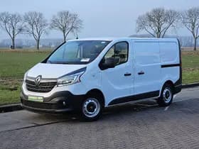Renault Trafic thumbnail 2