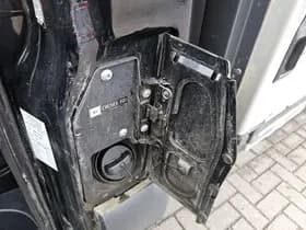 Mercedes-Benz Sprinter thumbnail 13