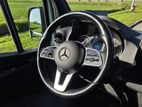 Mercedes-Benz Sprinter thumbnail 11