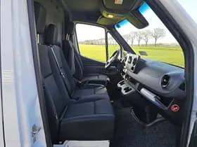 Mercedes-Benz Sprinter thumbnail 6