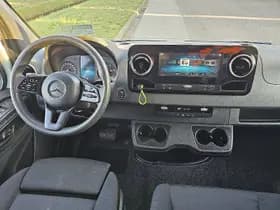 Mercedes-Benz Sprinter thumbnail 7