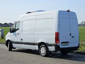 Mercedes-Benz Sprinter thumbnail 5