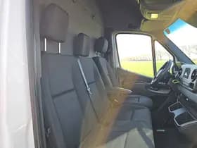 Mercedes-Benz Sprinter thumbnail 6