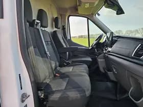 Ford Transit thumbnail 6