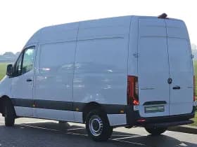 Mercedes-Benz Sprinter thumbnail 5