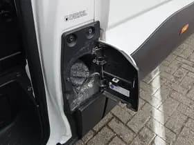 Iveco Daily thumbnail 16