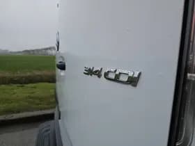 Mercedes-Benz Sprinter thumbnail 15