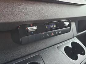 Mercedes-Benz Sprinter thumbnail 9