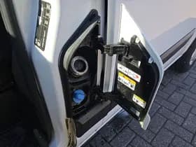 Ford Transit thumbnail 17