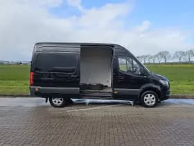 Mercedes-Benz Sprinter thumbnail 11