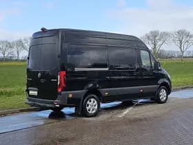 Mercedes-Benz Sprinter thumbnail 3
