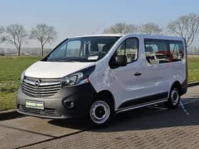 Opel Vivaro thumbnail 2