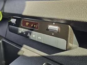 Mercedes-Benz Sprinter thumbnail 9