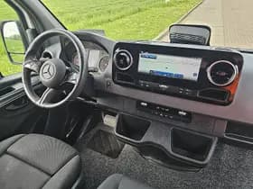 Mercedes-Benz Sprinter thumbnail 7