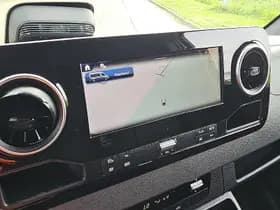 Mercedes-Benz Sprinter thumbnail 9