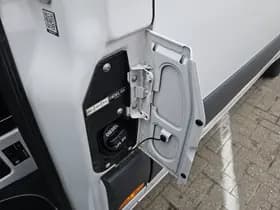 Mercedes-Benz Sprinter thumbnail 19