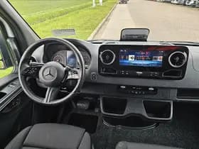 Mercedes-Benz Sprinter thumbnail 7