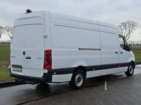 Mercedes-Benz Sprinter thumbnail 3