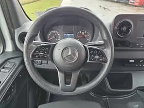 Mercedes-Benz Sprinter thumbnail 10