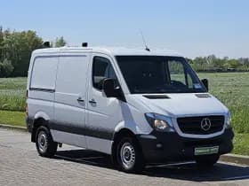 Mercedes-Benz Sprinter thumbnail 4