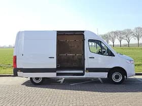 Mercedes-Benz Sprinter thumbnail 14