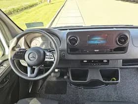 Mercedes-Benz Sprinter thumbnail 7