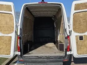 Mercedes-Benz Sprinter thumbnail 13