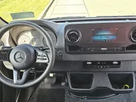 Mercedes-Benz Sprinter thumbnail 7