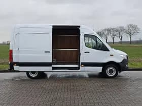 Mercedes-Benz Sprinter thumbnail 12
