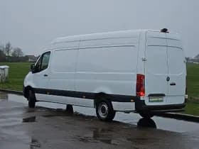Mercedes-Benz Sprinter thumbnail 5