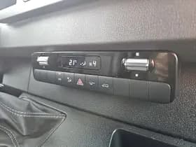 Mercedes-Benz Sprinter thumbnail 9