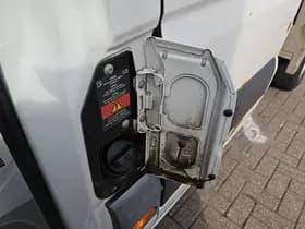 Mercedes-Benz Sprinter thumbnail 15