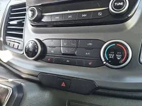 Ford Transit thumbnail 9