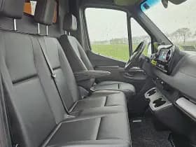 Mercedes-Benz Sprinter thumbnail 6