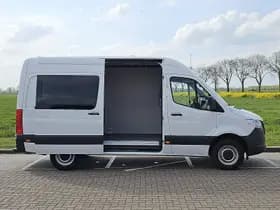 Mercedes-Benz Sprinter thumbnail 14