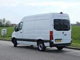 Mercedes-Benz Sprinter thumbnail 5