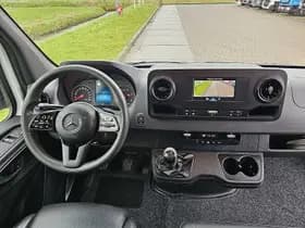 Mercedes-Benz Sprinter thumbnail 7