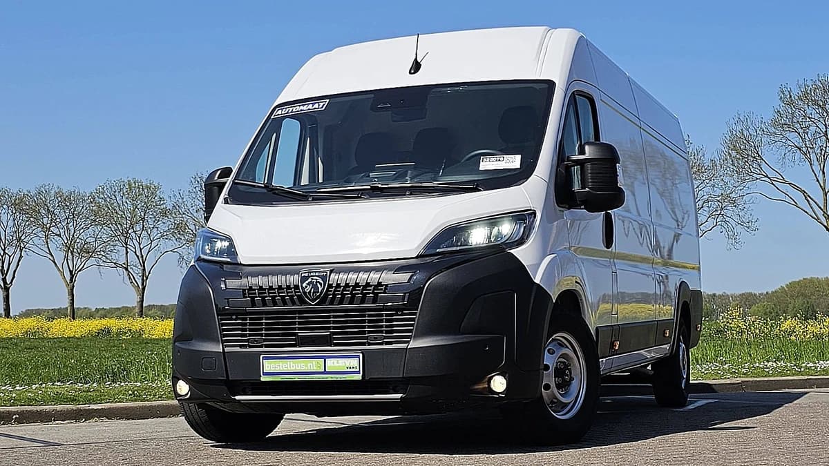 Peugeot Boxer — foto 1