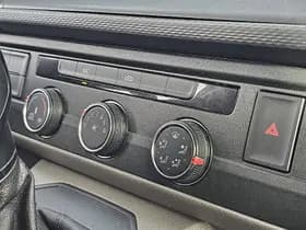 Volkswagen Transporter thumbnail 9