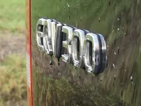 Mercedes-Benz Eqv thumbnail 23