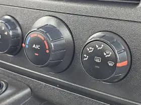 Opel Movano thumbnail 9