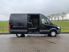Mercedes-Benz Sprinter thumbnail 15
