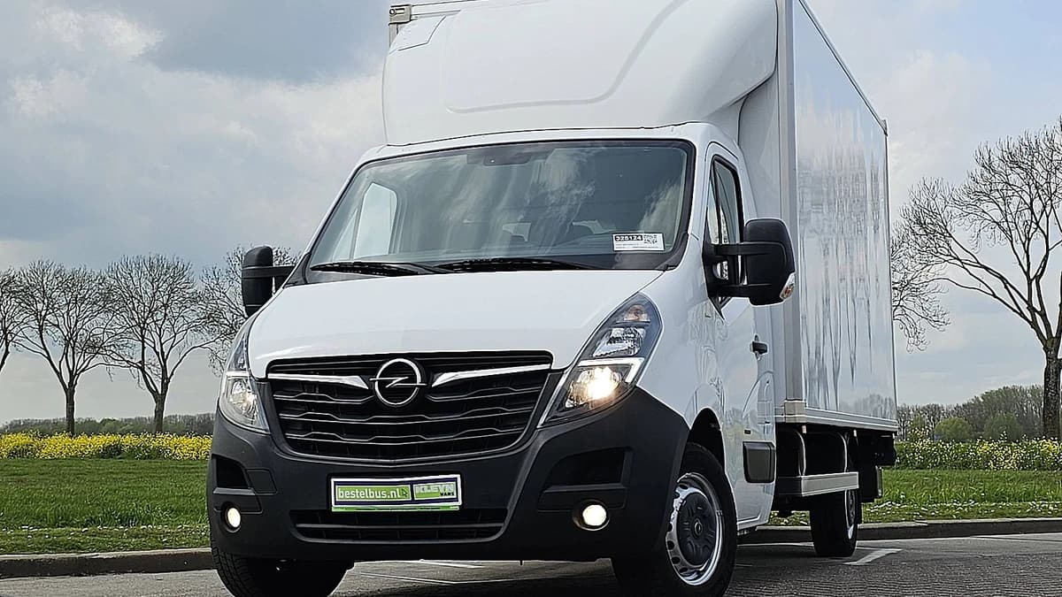 Opel Movano — foto 1