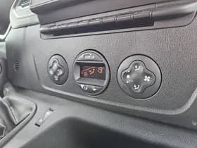 Opel Movano thumbnail 9